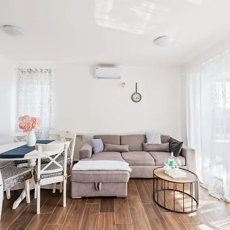 Exclusive With Heated Pool, Roofed Terrace With Jaccuzi,,300m From The Sea Villa *