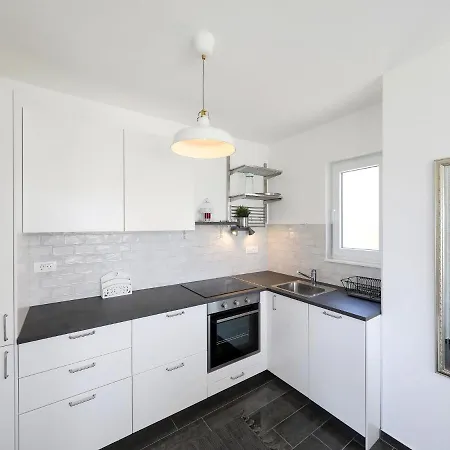 Exclusive With Heated Pool, Roofed Terrace With Jaccuzi,,300m From The Sea *